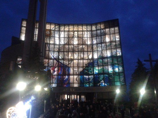 Sanktuarium Bożego Miłosierdzia w Ożarowie Mazowieckim